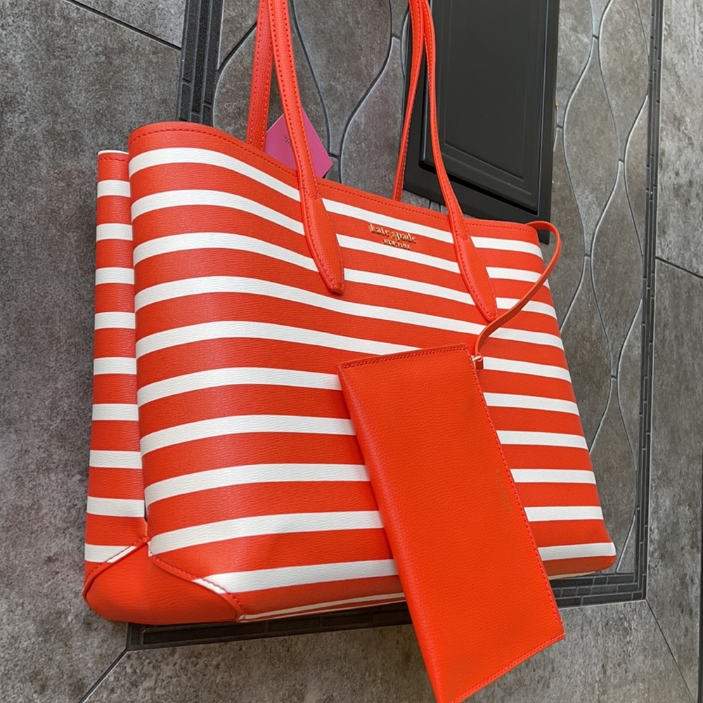 Kate Spade All Day Sailing Stripe Large Tote - Picture 2 of 16